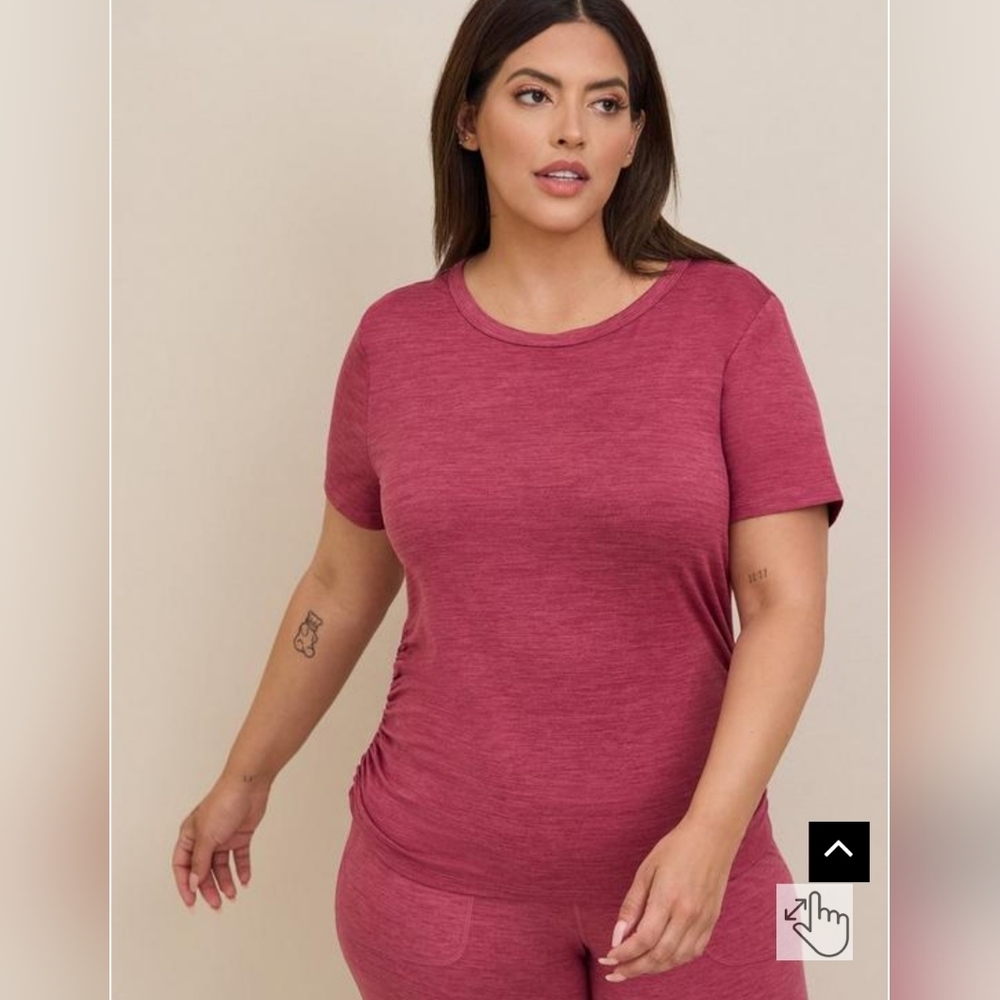 Torrid active tee.